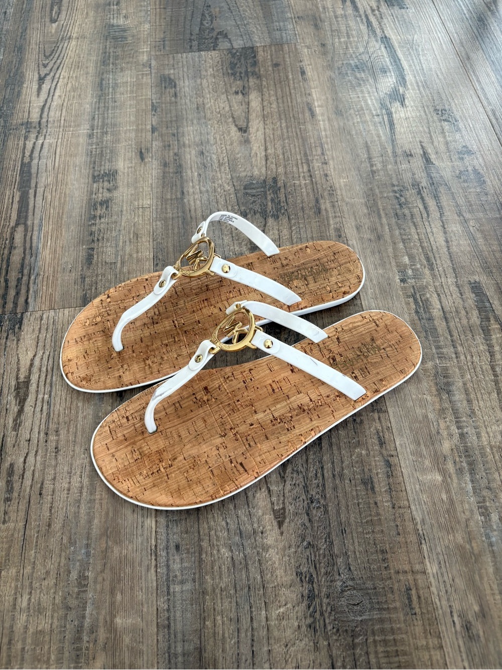 Michael Kors Flip Flops Sandals Women's Size 10 White Gold Thong Sandals